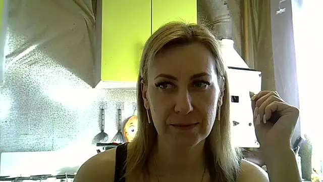 AshleyXHoney online show from March 19, 2025, 7:18 am