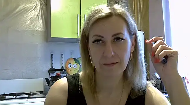 AshleyXHoney online show from February 6, 2025, 6:51 am