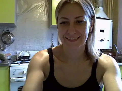 AshleyXHoney online show from September 12, 2025, 5:51 am