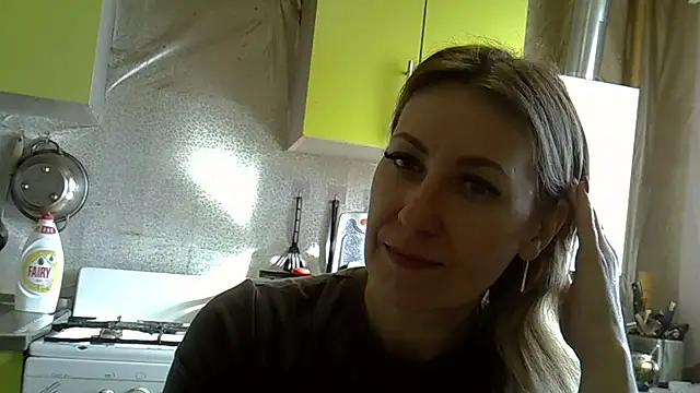 AshleyXHoney online show from March 11, 2026, 7:35 am