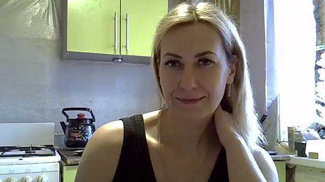 AshleyXHoney online show from December 25, 2024, 8:51 am