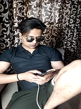 69venom69 online show from March 13, 2025, 4:49 am