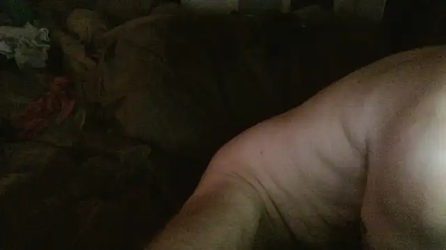 Snapshot of MikeHuntey chatting on June 16, 2026, 6:52 pm MikeHuntey online show from June 16, 2026, 6:52 pm