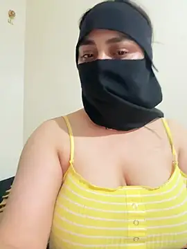 sexyarim online show from April 30, 2026, 8:57 pm