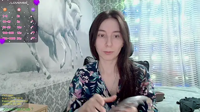 Wowpornoo online show from February 10, 2025, 1:11 pm