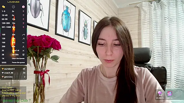 Wowpornoo online show from March 13, 2025, 3:28 pm