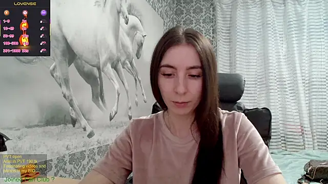 Wowpornoo online show from February 25, 2025, 1:32 pm