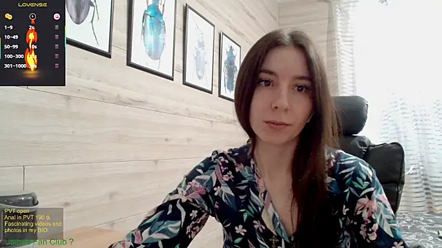 Wowpornoo online show from March 19, 2025, 8:34 am