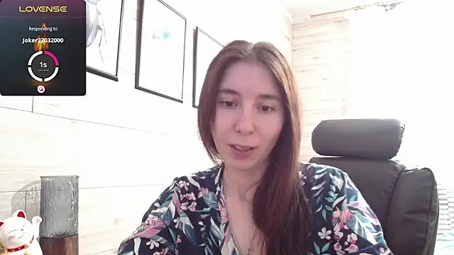 Wowpornoo online show from September 27, 2025, 9:59 am