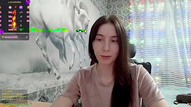 Wowpornoo online show from February 19, 2025, 2:22 pm