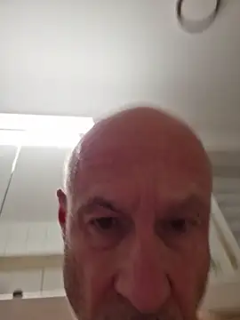 andikali9999 online show from December 15, 2025, 3:29 pm