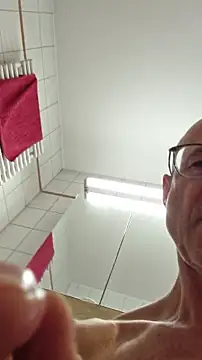 andikali9999 online show from April 11, 2026, 7:38 am