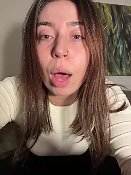 KimArts online show from December 4, 2025, 7:24 pm