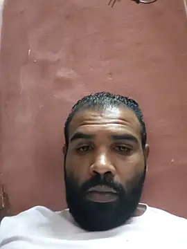 ListedLoin online show from November 7, 2025, 1:21 am