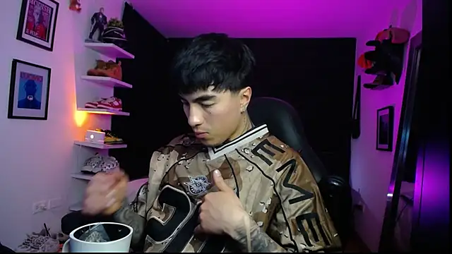 jung dragon online show from September 26, 2025, 4:08 am