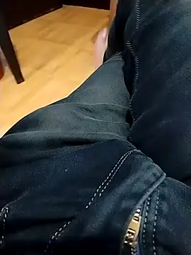 Snapshot of myhot1551 chatting on October 9, 2025, 1:22 pm myhot1551 online show from October 9, 2025, 1:22 pm