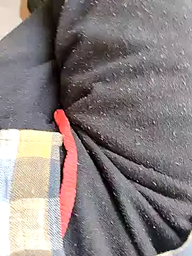 Snapshot of myhot1551 chatting on December 22, 2024, 5:55 am myhot1551 online show from December 22, 2024, 5:55 am