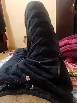 myhot1551 online show from April 4, 2026, 12:39 am