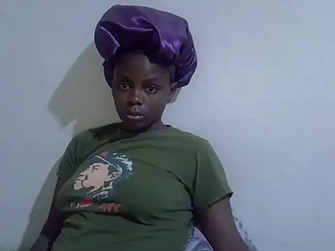 HOT-JAZMINE online show from May 1, 2026, 3:33 am