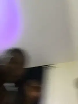 prettymelanin online show from October 16, 2025, 6:16 pm