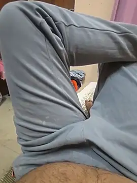 Loveboycurvy online show from March 12, 2026, 2:43 pm