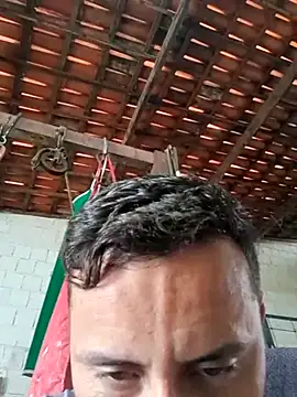 Snapshot of luissilva0071 chatting on March 14, 2025, 1:35 pm luissilva0071 online show from March 14, 2025, 1:35 pm