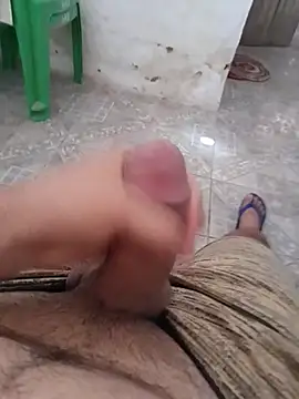 Snapshot of luissilva0071 chatting on October 29, 2025, 12:04 pm luissilva0071 online show from October 29, 2025, 12:04 pm