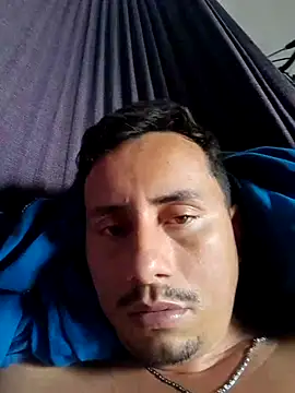 Snapshot of luissilva0071 chatting on March 19, 2025, 5:28 pm luissilva0071 online show from March 19, 2025, 5:28 pm