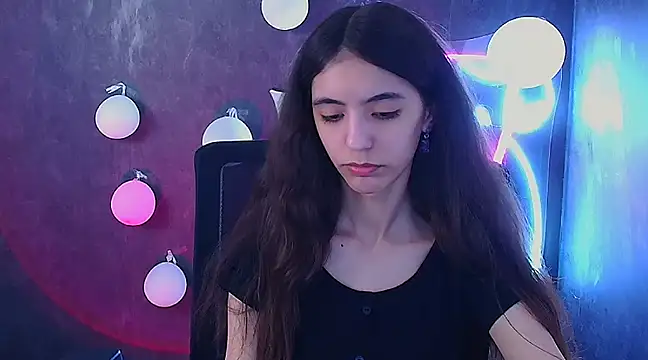 Aishell  online show from March 15, 2025, 3:37 pm