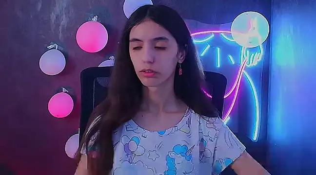 Aishell  online show from February 21, 2025, 1:44 pm