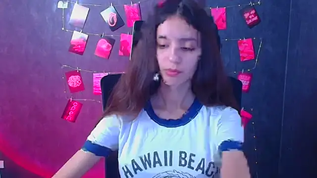 Aishell  online show from November 29, 2025, 6:57 am