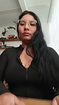 DyannaBloom online show from March 21, 2026, 12:31 pm