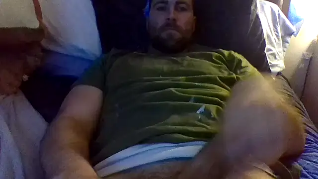 jwiththethickone413 online show from March 18, 2025, 4:40 am