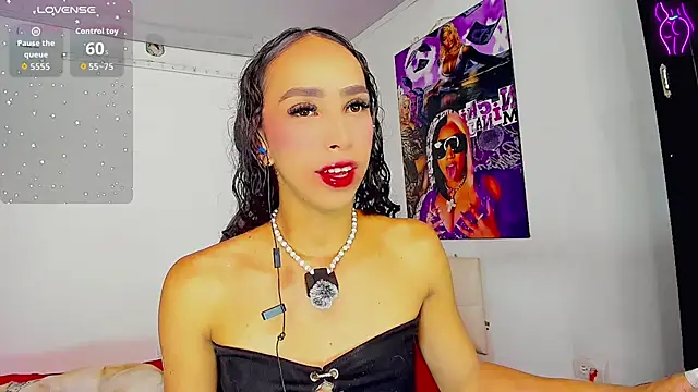 Bigcatalove online show from March 6, 2026, 10:27 pm