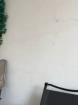 Snapshot of Eliza-E chatting on March 13, 2026, 4:28 am Eliza-E online show from March 13, 2026, 4:28 am