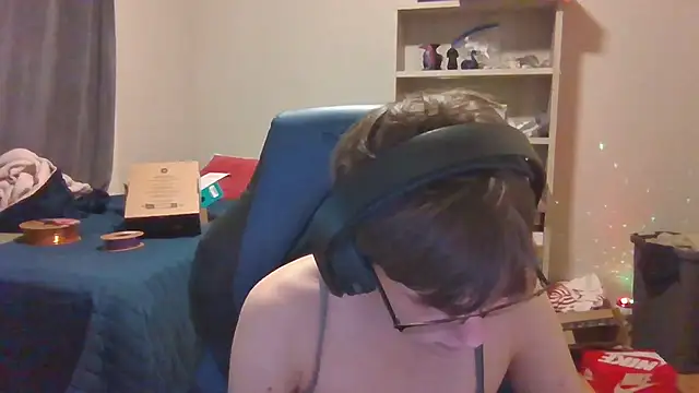 KaliSnow199623 online show from November 8, 2025, 5:00 am