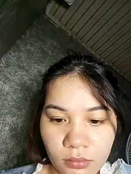 Ngoc-Trinh online show from April 11, 2026, 4:54 pm