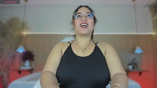 MelissaKarterrs online show from July 15, 2026, 12:12 pm