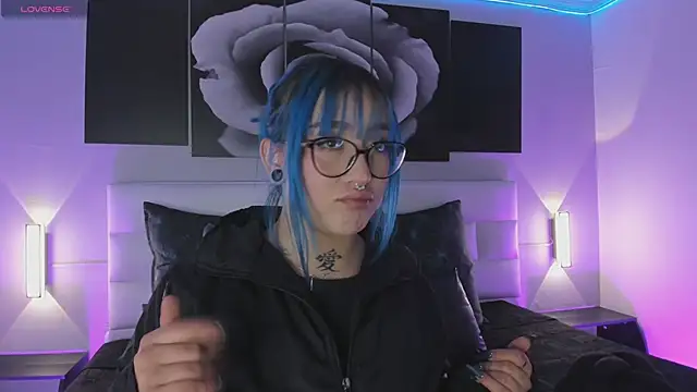 sofi bakerr online show from December 19, 2025, 11:34 am