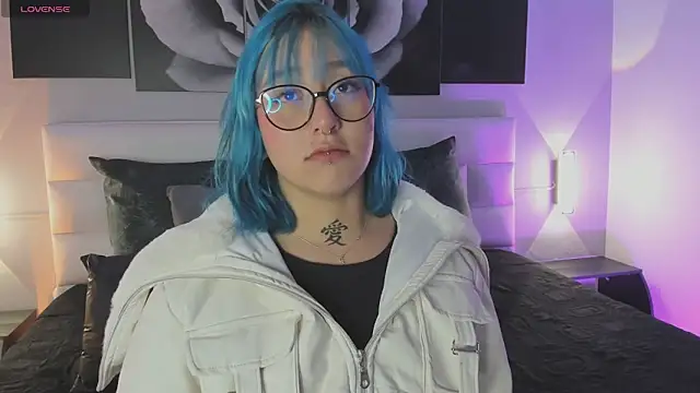 sofi bakerr online show from October 21, 2025, 11:31 am