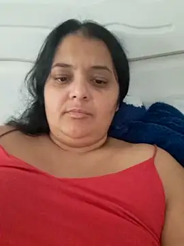 sarahhh1987 online show from November 22, 2025, 10:03 am