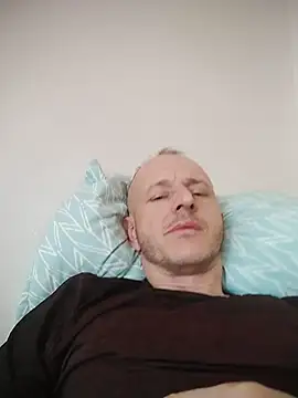 Singlepennis online show from March 20, 2025, 2:42 pm