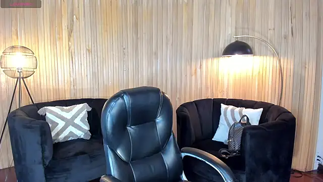 ViolettHansson online show from February 25, 2026, 6:08 pm