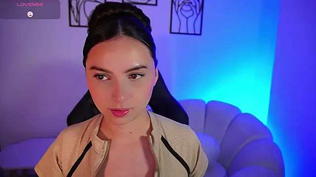 AliceHarper  online show from June 23, 2026, 12:41 am