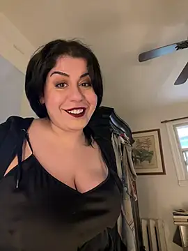 holyeroticss online show from March 2, 2025, 3:30 pm