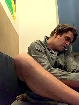Snapshot of feetlover3611 chatting on January 14, 2026, 10:02 pm feetlover3611 online show from January 14, 2026, 10:02 pm
