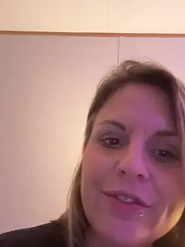 Snapshot of misssWet chatting on March 6, 2026, 9:15 am misssWet online show from March 6, 2026, 9:15 am