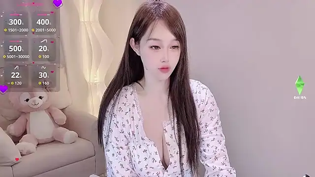 Kiss-18 online show from September 9, 2025, 1:42 pm