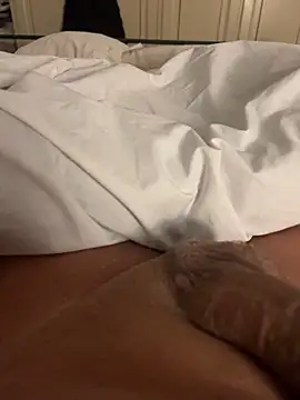 Snapshot of Teloficco chatting on February 5, 2025, 7:29 am Teloficco online show from February 5, 2025, 7:29 am