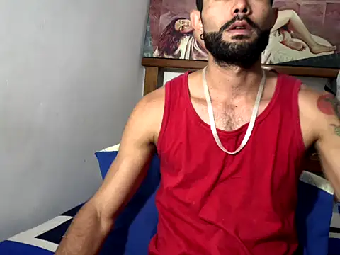 Snapshot of hideonbush051 chatting on February 20, 2026, 2:19 pm hideonbush051 online show from February 20, 2026, 2:19 pm